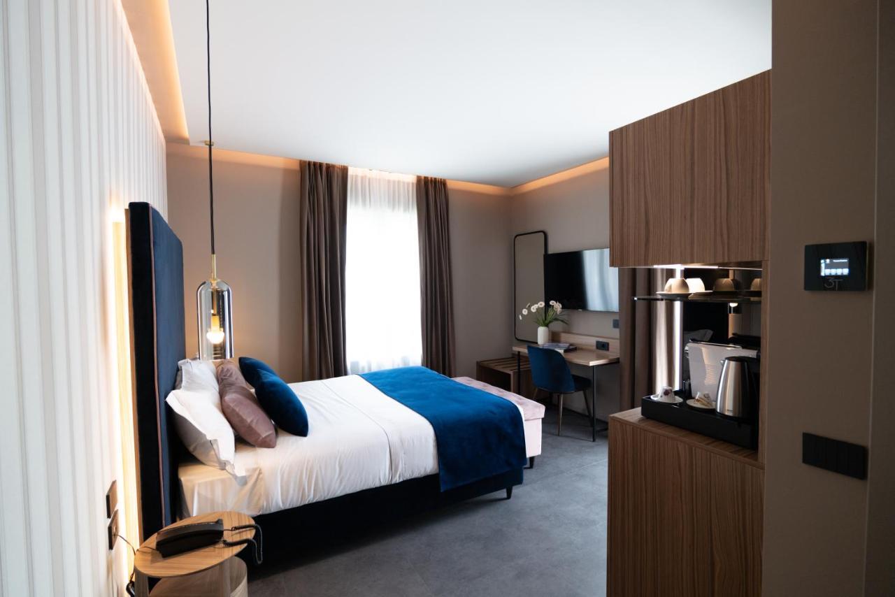 3T Boutique Hotel Ivrea Esterno foto