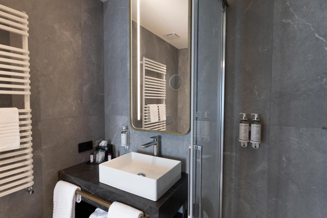 3T Boutique Hotel Ivrea Esterno foto