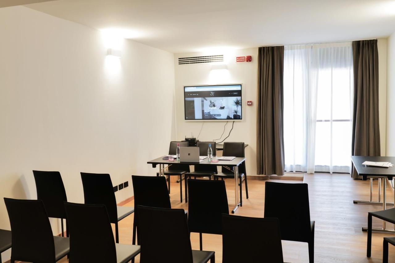 3T Boutique Hotel Ivrea Esterno foto